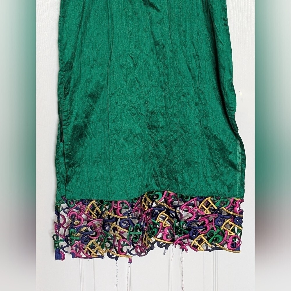 Traditional Maxi Dress/Gown w/Colorful Cut-Out Hem & Neckline Embellishments - Picture 5 of 13